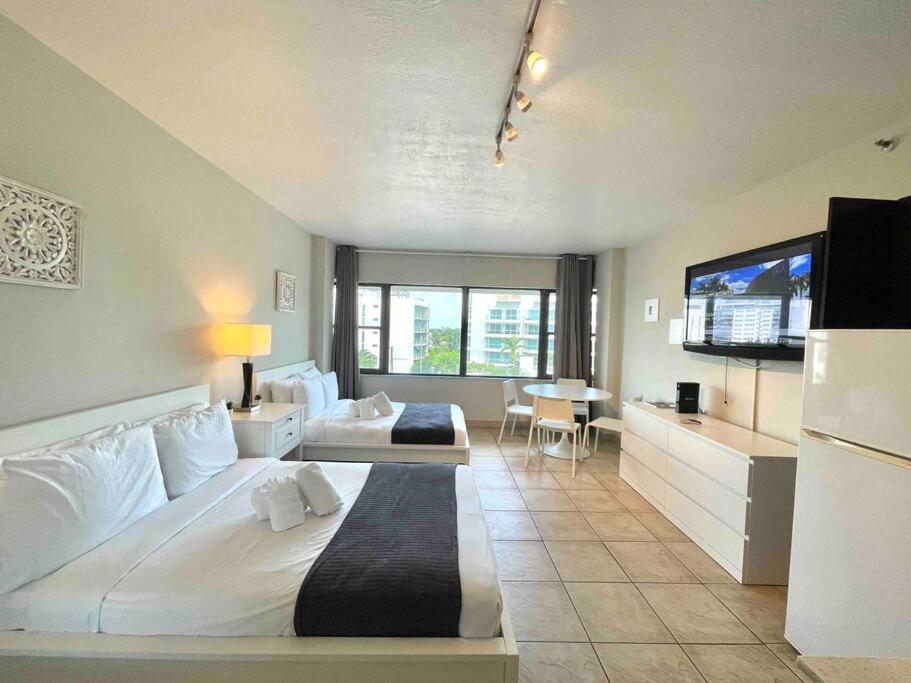 Charming Studio City View! Miami Beach Exteriér fotografie